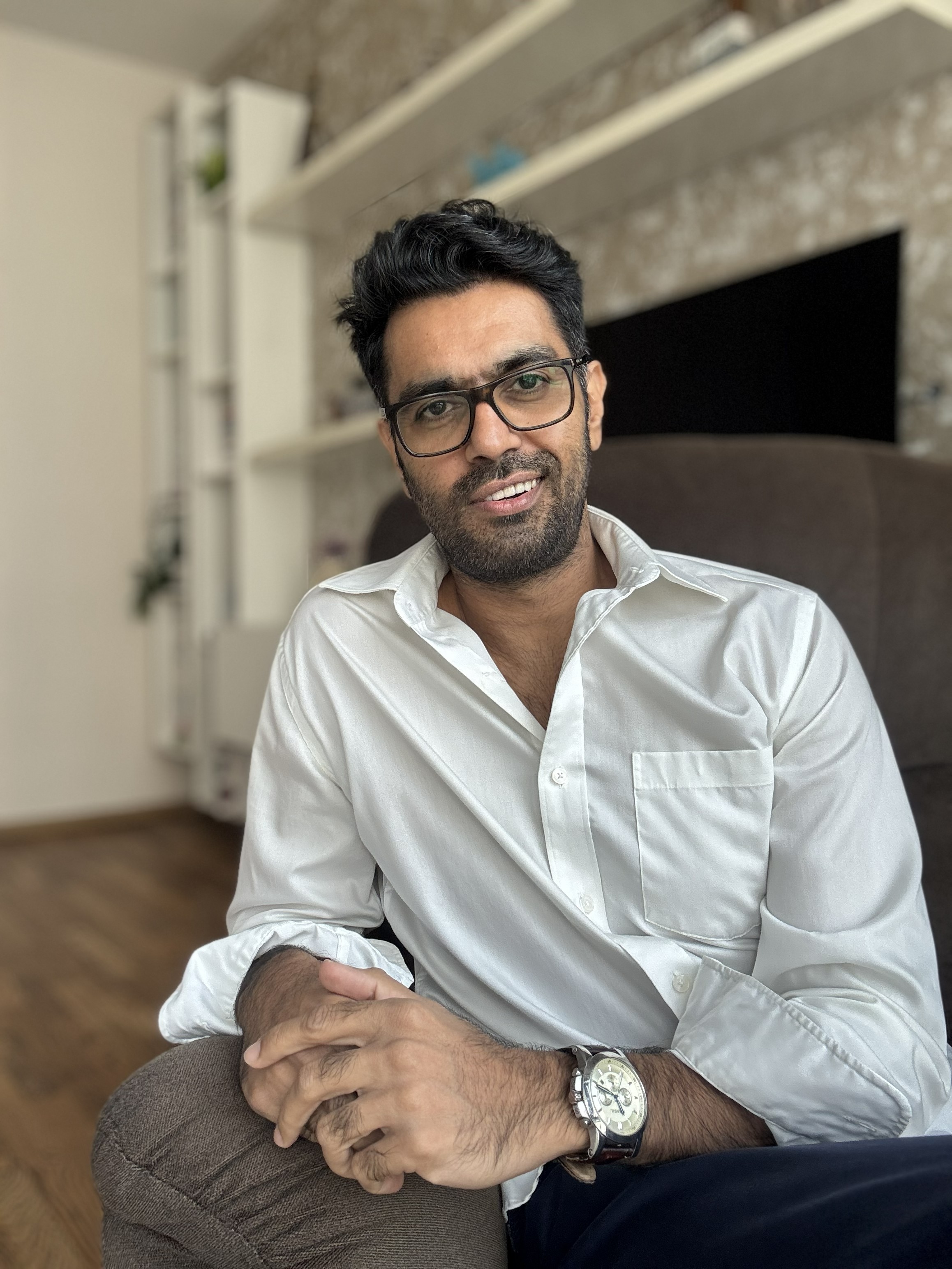 Ravinder Singh